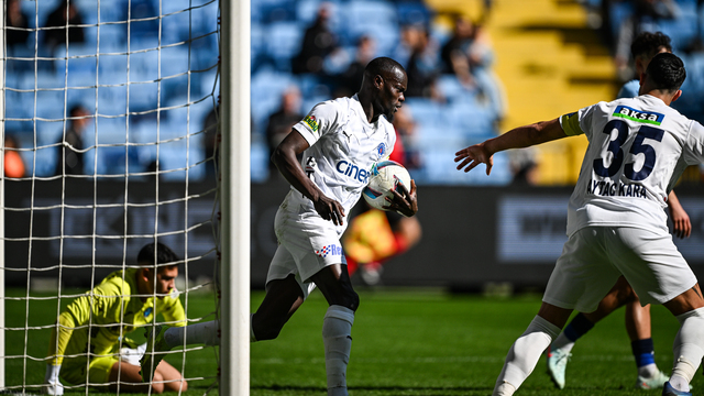 8 gollü maçta Kasımpaşa fırtınası!