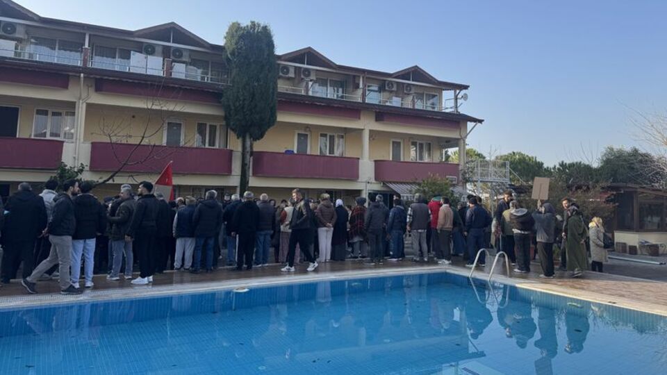 Pamukkale'de 66 termal pansiyona kapatma kararı