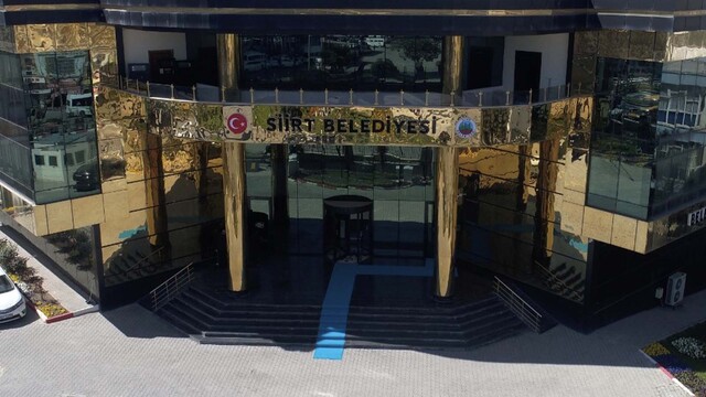 "Usülsüz işe alınan" 35 kişi işten çıkarıldı