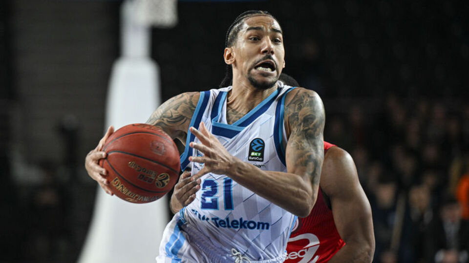 Türk Telekom, Hapoel Jerusalem karşısında