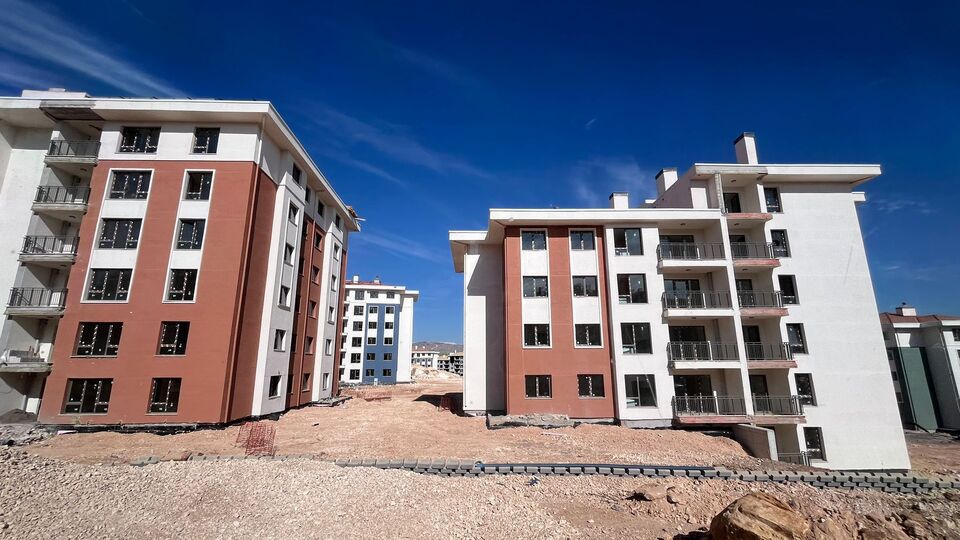 Kayalık zeminde yeni şehir