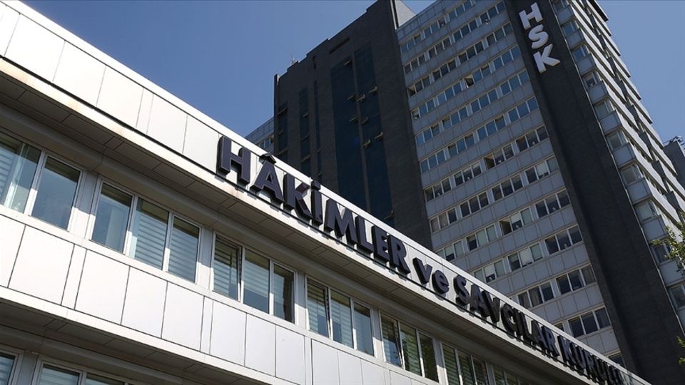 Hakim ve savcı atamaları Resmi Gazete'de