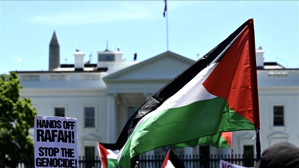 Trump ve Netahyahu'ya Beyaz Saray önünde protesto