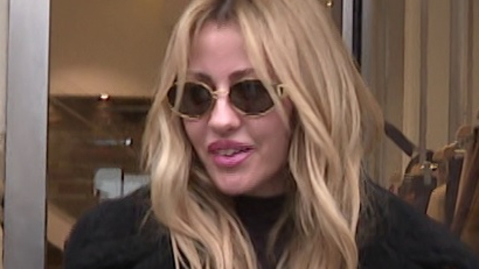 "Enteresan mesajlar alıyorum"