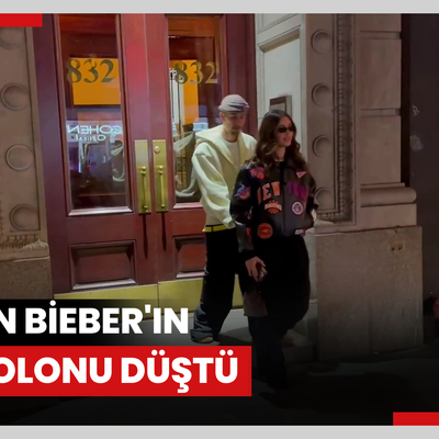 Justin Bieber'ın pantolonu düştü
