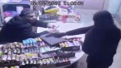 Eniştesi 'Seni sevmiyorum" dedi... Tetiğe bastı!