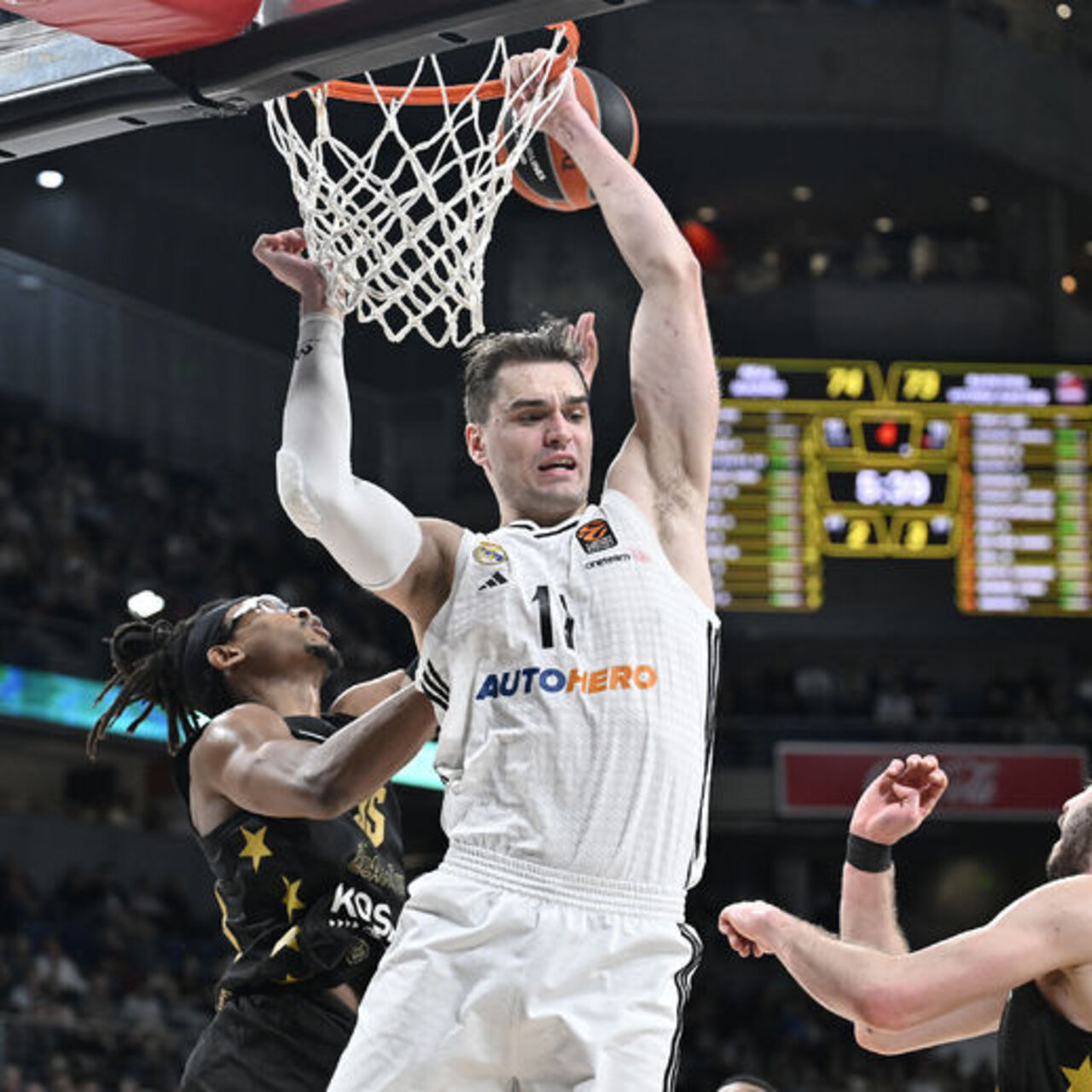 EuroLeague'den Hezonja'ya 1 maç ceza