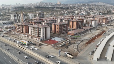 Habertürk depremin sembollerinden Ebrar Sitesi'nde