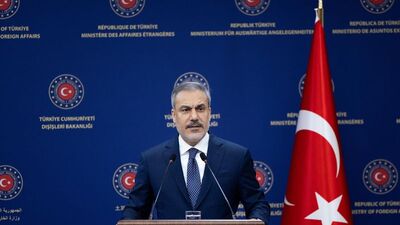 Bakan Fidan: Gazzelilerin zorla tahliyesi kabul edilemez