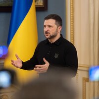 Zelenskiy: Putin Belarus'u savaşa çekecek