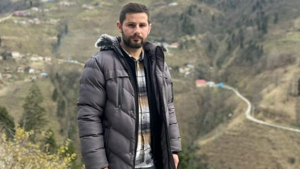 Maganda durmuyor... Kendi asker eğlencesinde vuruldu!