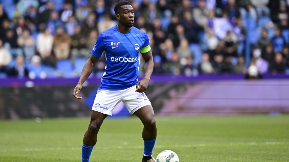 Carlos Cuesta nasıl bir oyuncu?