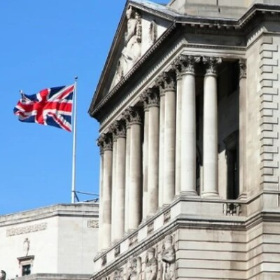 İngiltere Merkez Bankası'ndan faiz indirimi
