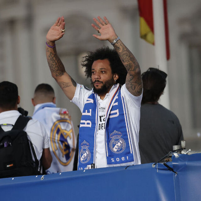 Marcelo'dan yeşil sahalara veda!