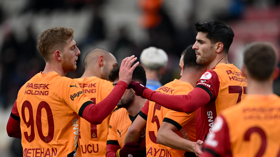 Galatasaray kupada farklı kazandı!