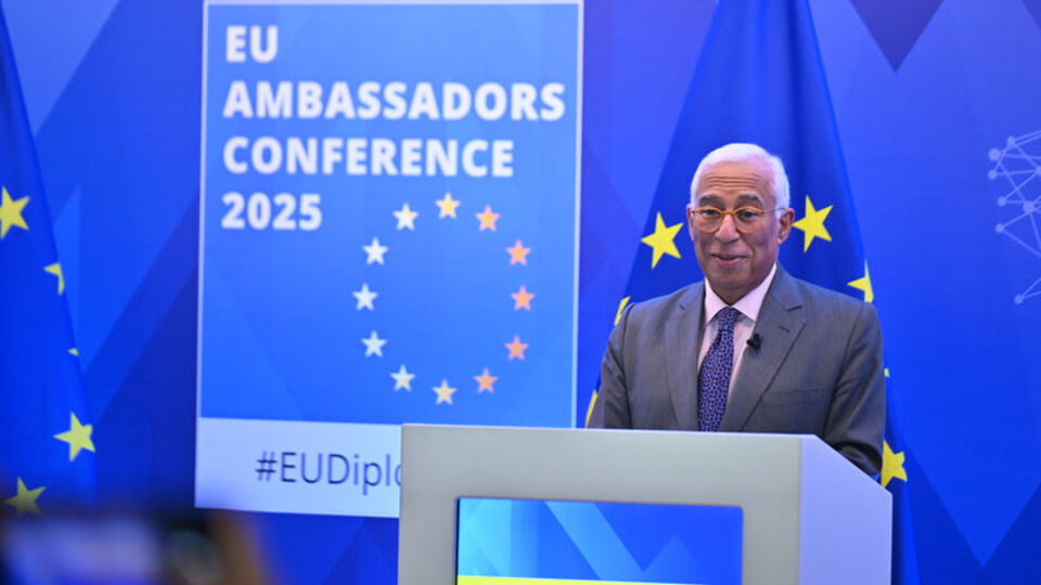 AB'den Trump'a tepki