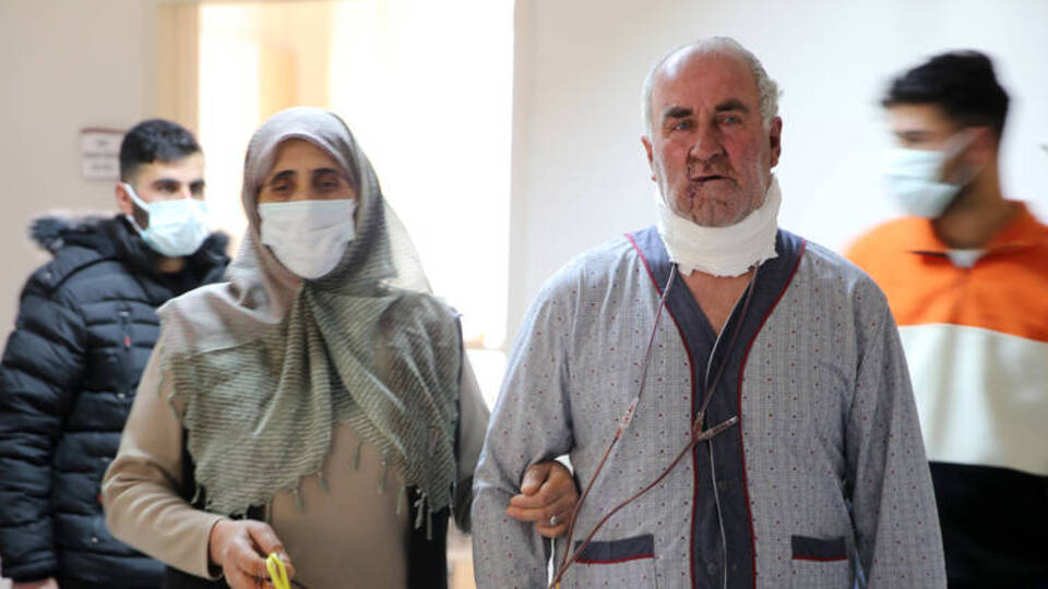 Doktorun dikkati dudak kanserini ele verdi