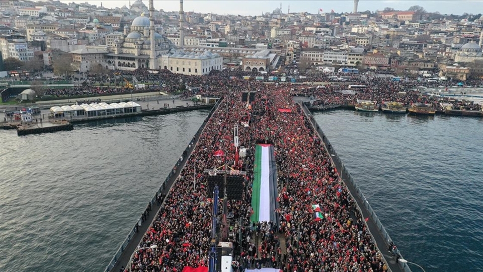 CHP'ye Galata izni çıkmadı