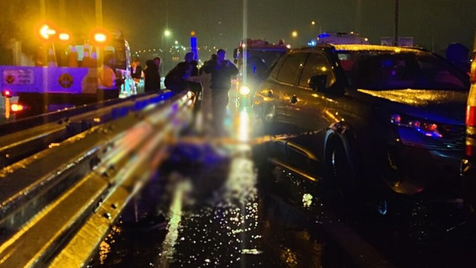 Ataşehir'de 6 araçlık zincirleme kaza: 1 ölü, 2 yaralı