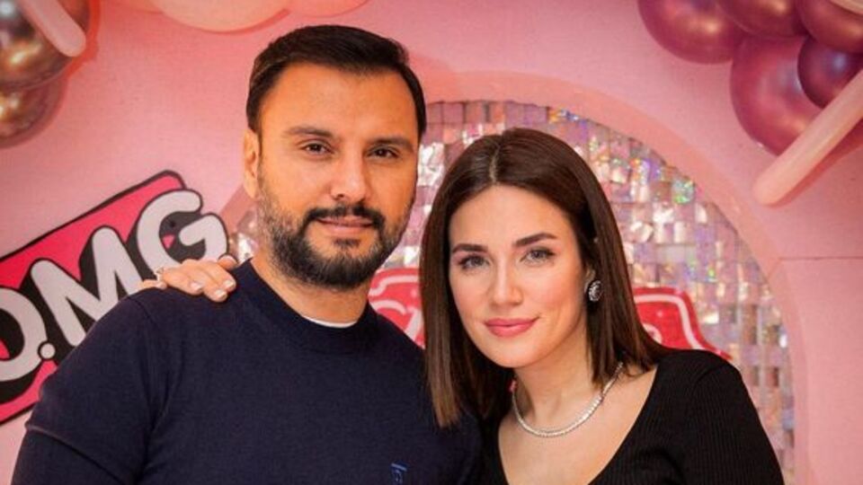 "Sevgililer Günü'nde Umre'ye gideceğiz"