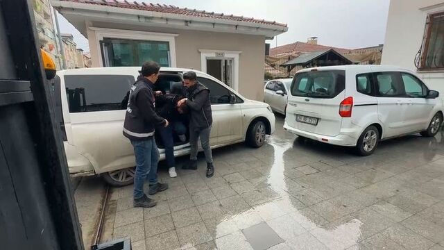 2 polisi bıçaklayan zanlı tutuklandı!