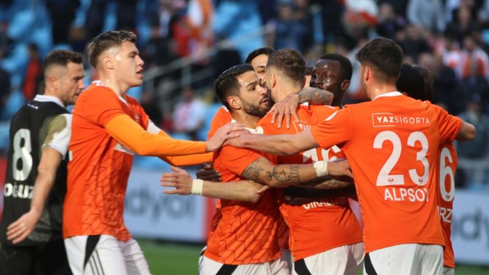 Adanaspor evinde kazandı!