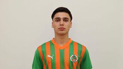 Alanyaspor'a genç stoper!