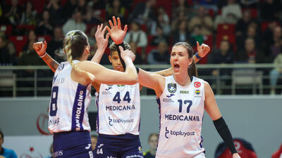 F.Bahçe, dev maçta VakıfBank'ı devirdi!