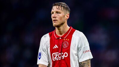 Weghorst 6 hafta sahalardan uzak kalacak!