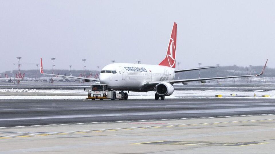 Uçuşlara 'kar' düzenlemesi