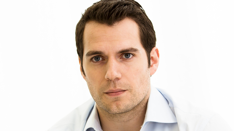 'James Bond'un kıyısından döndü