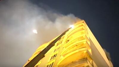 Siirt'te 10 katlı binada yangın paniği!