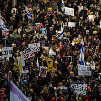 Tel Aviv'de Netanyahu protestosu