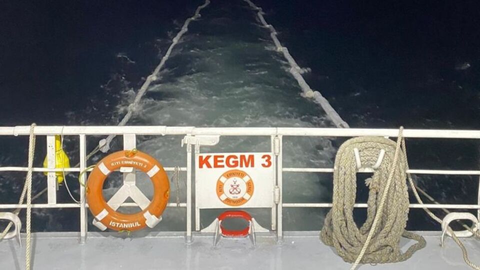 Ahırkapı'da yakıt sızıntısına müdahale