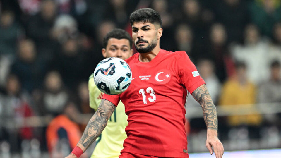 Eren Elmalı G.Saray'a çok yakın!