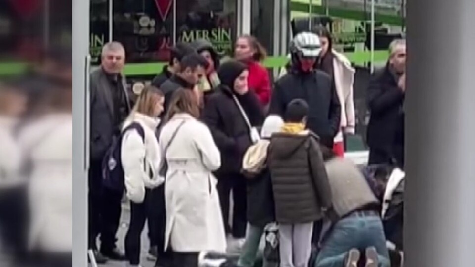 Tokat attı, kalp masajı ile hayata döndürmeye çalıştı