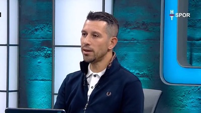 "VAR'a gidip çok net bir penaltıyı vermedi"