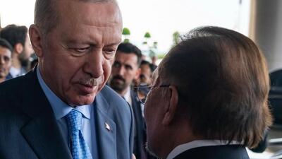 İrem Derici şarkısıyla paylaşım