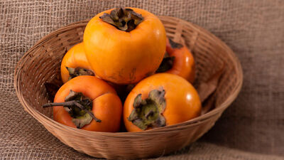 Cennet hurması kabuğu yenir mi?