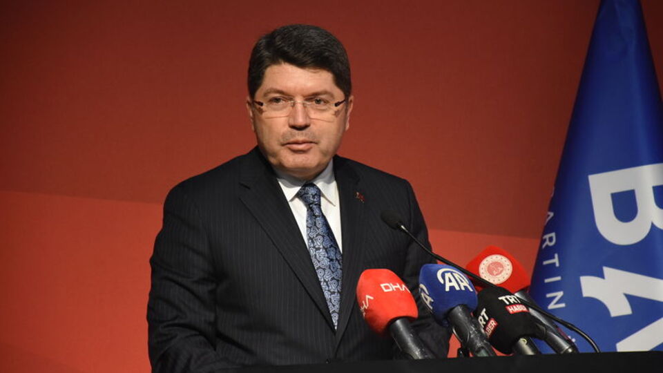 Adalet Bakanı'ndan CHP'ye ve İmamoğlu'na soruşturma açıklaması