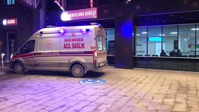 Tam dehşet! Sokakta gördüğünü kadını bıçakladı