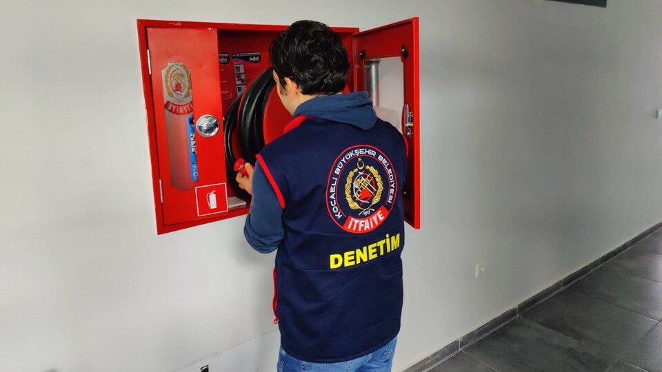 Okul, hastane ve kamu binalarında yangın seferberliği