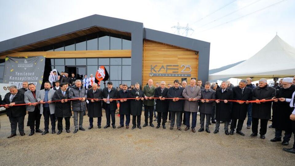 Kafe 25 Palandöken yeni yüzüyle hizmette