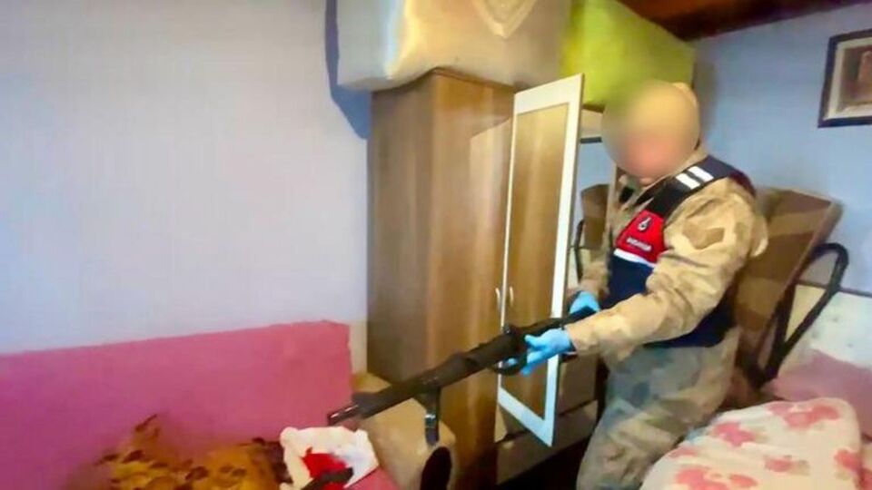 Eksi 19 derecede kaçak silah operasyonu: 31 gözaltı