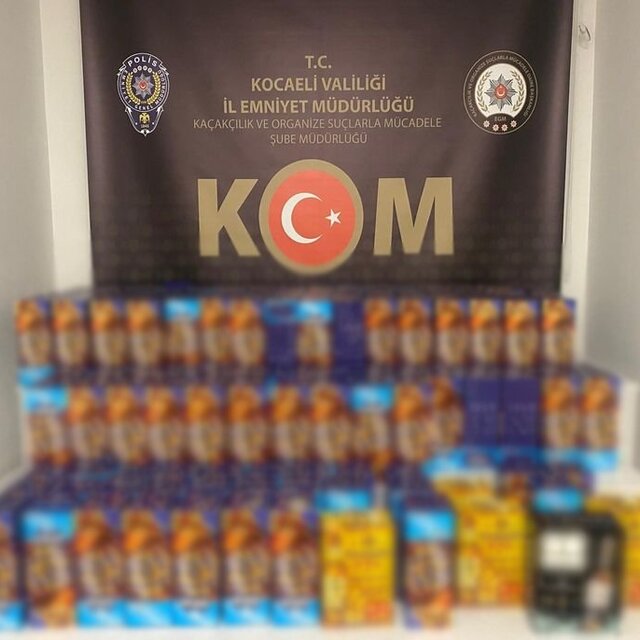 İzmit'te 315 litre sahte içki ele geçirildi: 3 gözaltı
