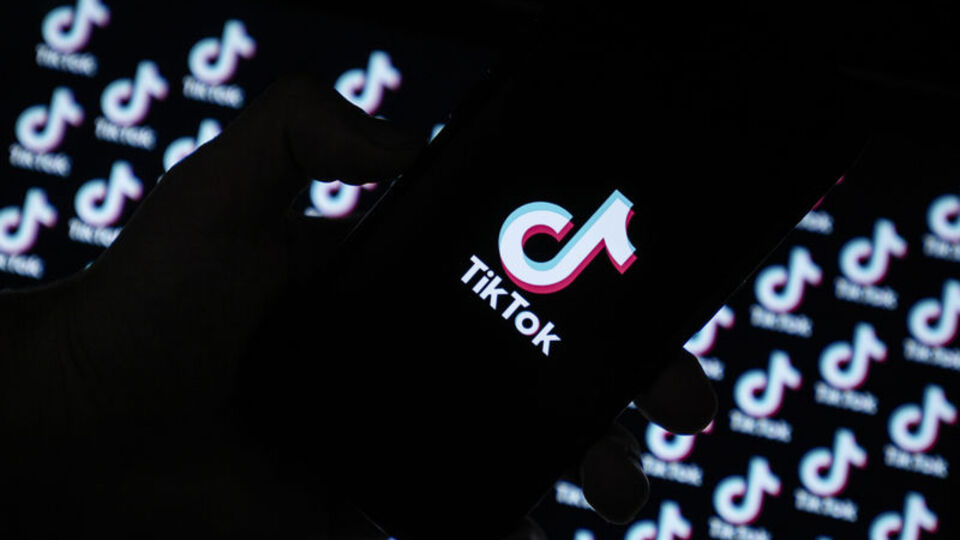 TikTok, ABD'de Google Play Store ve App Store'a geri döndü