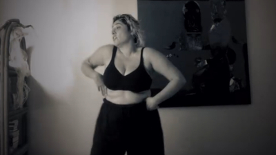 Tuhaf dansı 2.5 milyon kez izlendi