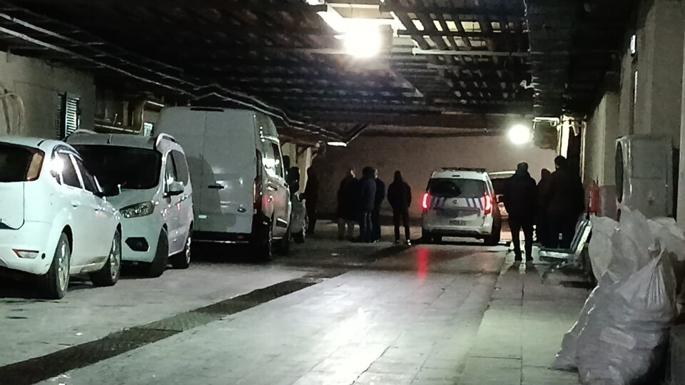 12 yaşındaki Esra'yı sakız hayattan kopardı!