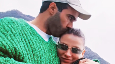 Öpücüklü Sevgililer Günü paylaşımı