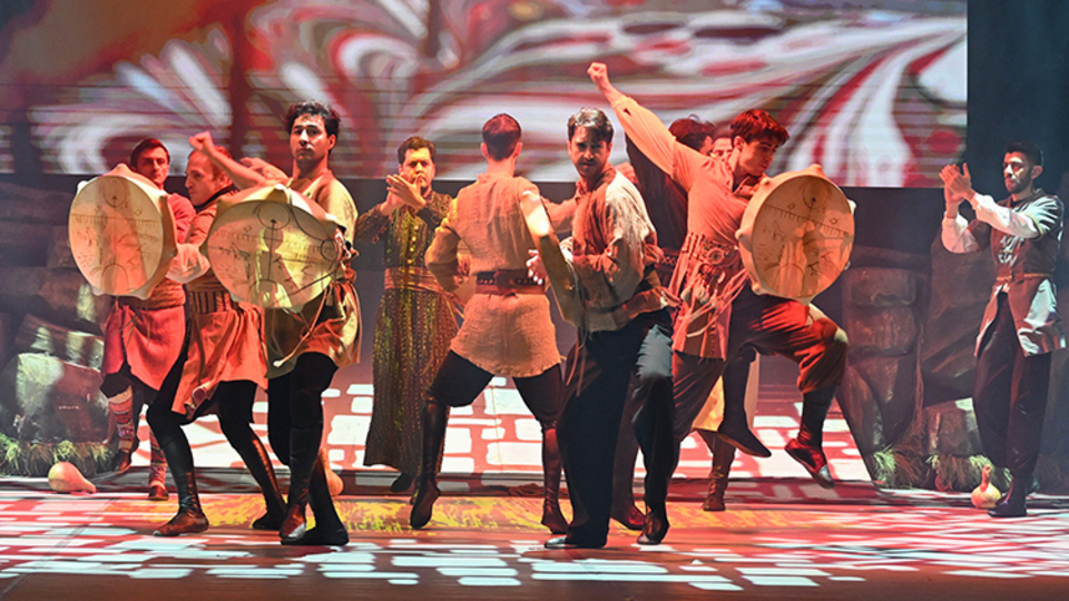 'Sağır Sultan' 19 Şubat'ta AKM'de